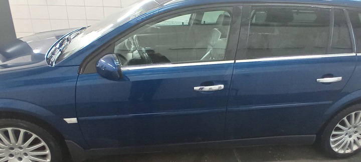 фото №1, Opel vectra c дверь перед левая передние z21b