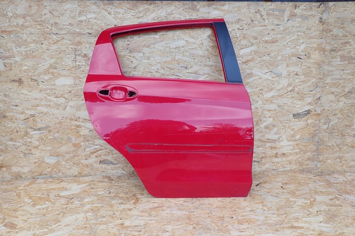 фото №2, Двері зад задні праві toyota yaris iii 2011