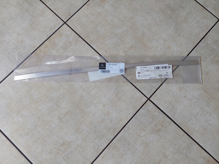 фото №1, Планка двері - лівий зад - mercedes glc w254