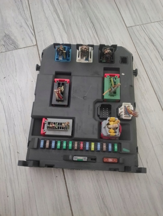 фото №1, Bsi x05 peugeot 207 9664983480