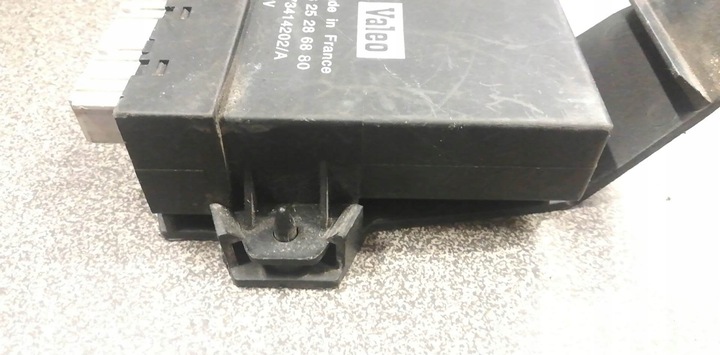 фото №6, Реле вентилятора berlingo jumper 108 205