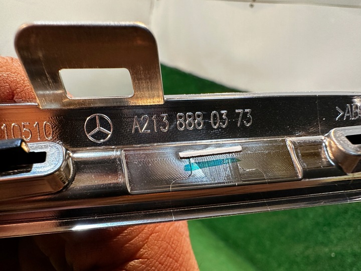 фото №8, Mercedes e-klasa w213 хром планка w решётка радиатора a2138880373