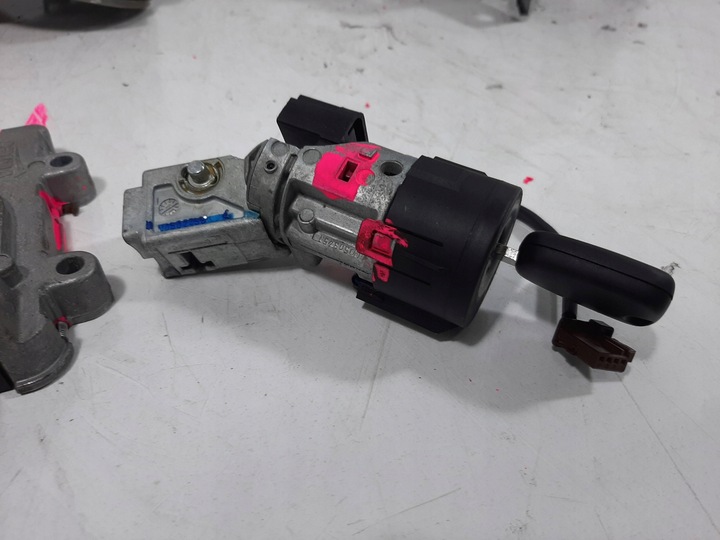 фото №14, Citroen c3 ii 1.4 8v 10r блок управления двигателя набор cmde 9676782980