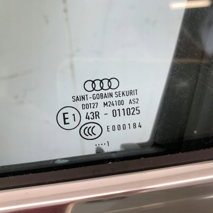фото №13, Двері перед ліве комплектні колір lz7s оригінал do audi a4 b9 8w рестайлінг 22r