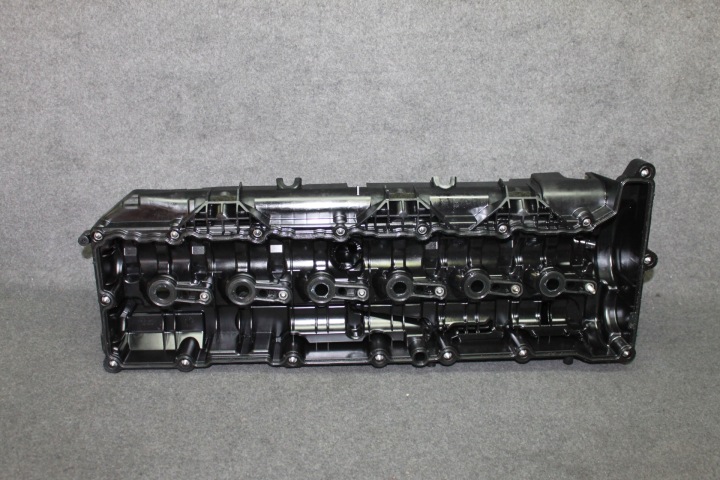 фото №8, Bmw g20 g30 g11 g15 g05 g07 3.0d 4.0d b57 кришка клапанів 8571308 km
