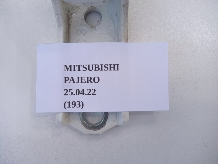 фото №5, Петля дверь правый зад mitsubishi pajero sport ii