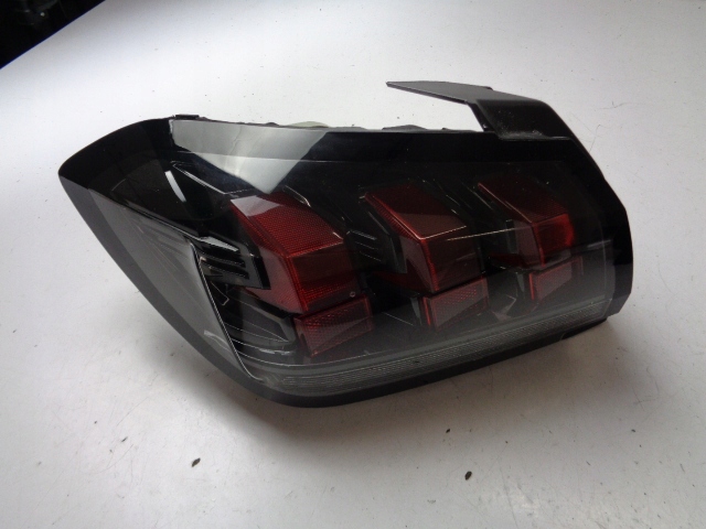 фото №1, Лампа лівий зад peugeot 208 ii 2022 рік