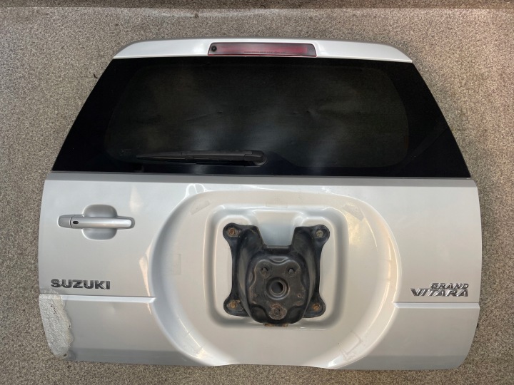 фото №8, Крышка багажника стекло зад z2s c02 серебряная suzuki grand vitara 2 ii 5 дверь