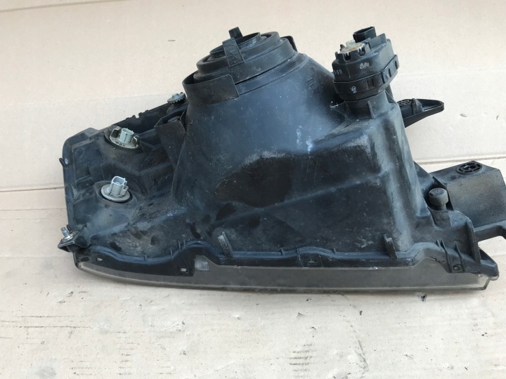 фото №10, Mitsubishi pajero фара левое 01-04r