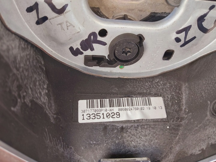 фото №13, Запчасти | zafira c astra j руль кожа 13351029