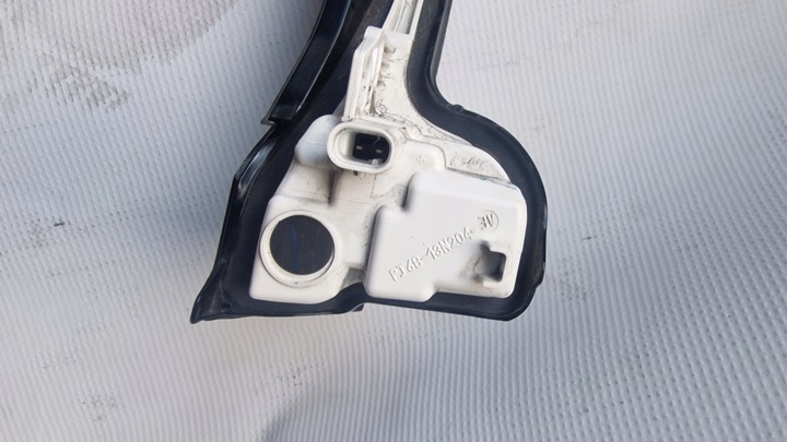 фото №11, Ford kuga mk3 iii 2024- накладка капота led pj6b-13n204ae