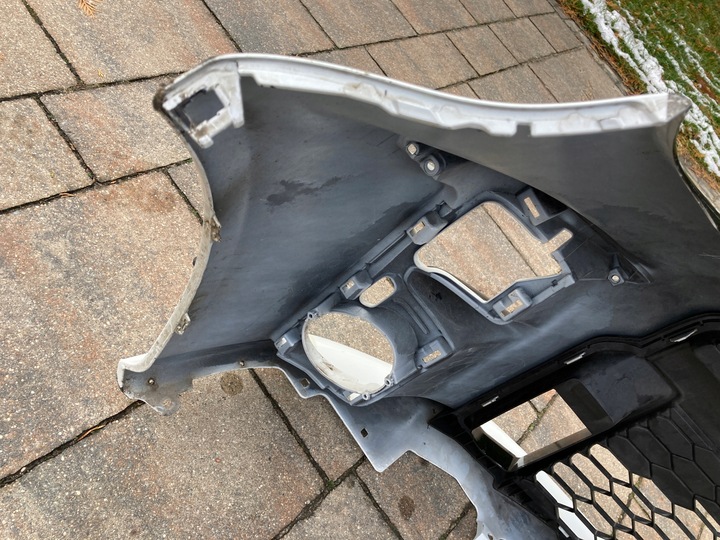 фото №16, Toyota yaris iv gr бампер перед оригинал.