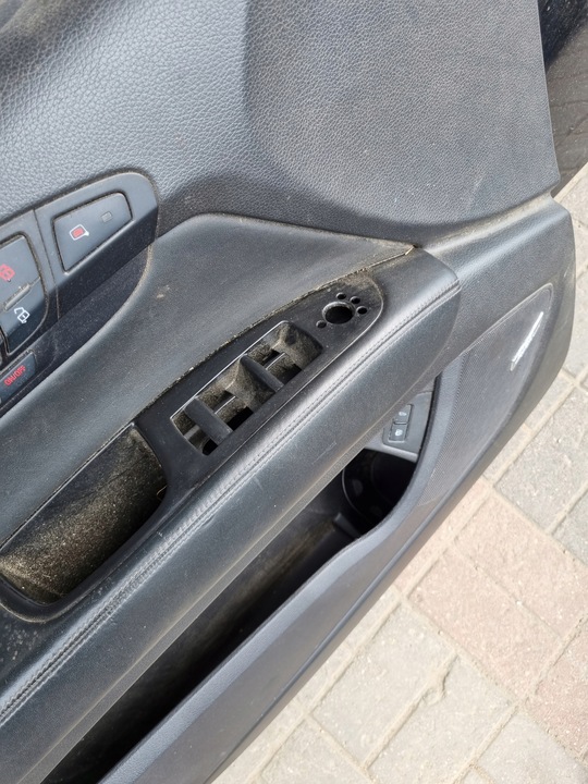 фото №9, Сиденья audi q7 4l s-line 7 человек европа