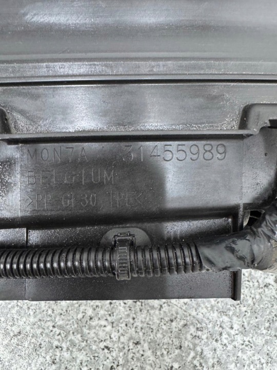 фото №12, Жалюзі кермо повітря радар volvo v40 ii 2012-18r 31455989 31471259