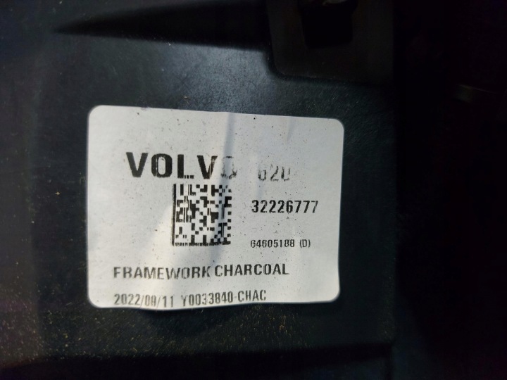 фото №7, Volvo xc40 рестайлінг тунель середній підлокітник 32226777
