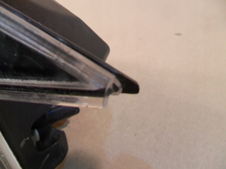 фото №6, Tesla модель лампа права зад задня w крило європа