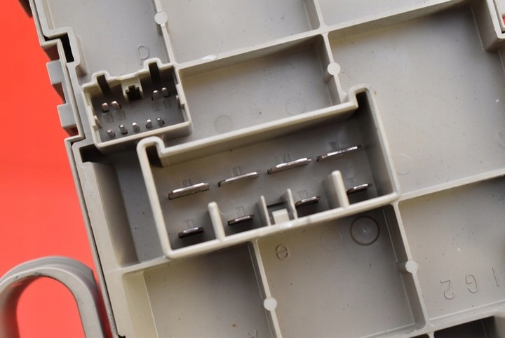 фото №9, Коробка запобіжників 82201aj000 subaru outback 4 iv 2.0 d 150 km 09-12