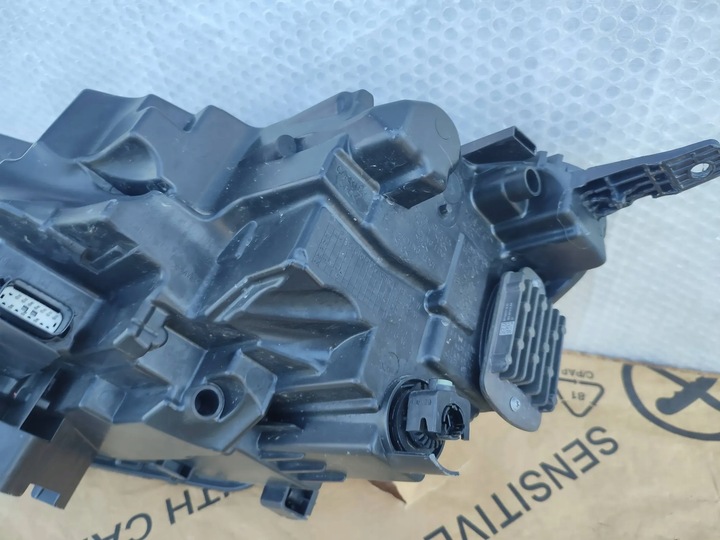 фото №12, Фара лампа правые перед ford kuga iii mk3 2021 полный led