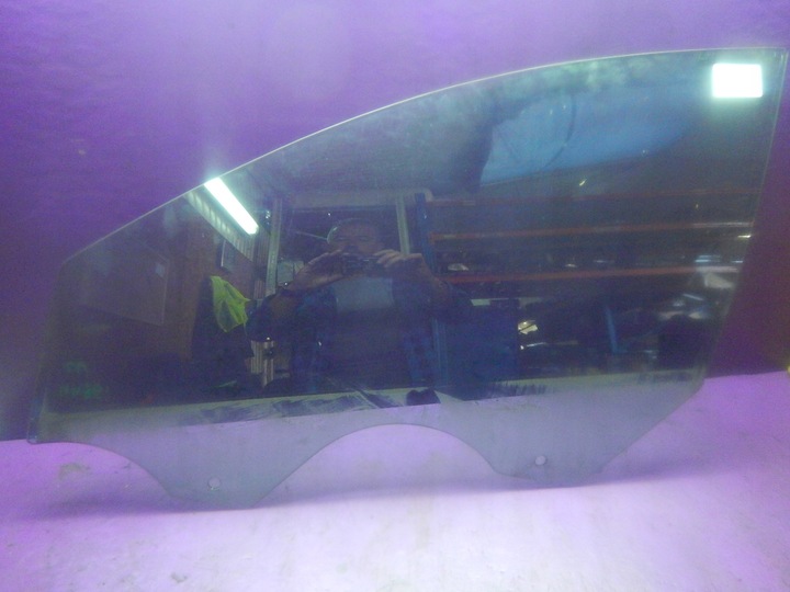 фото №1, Insignia универсал 08-14 стекло дверная левый перед