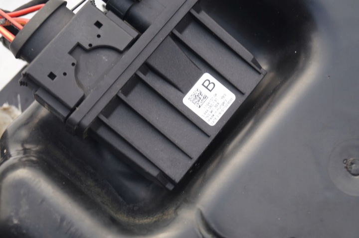 фото №10, Насос бак adblue vw t5 t6 multivan 7e0131877g