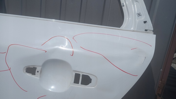 фото №5, Двері ліві зад volvo v60 11r пошкоджені