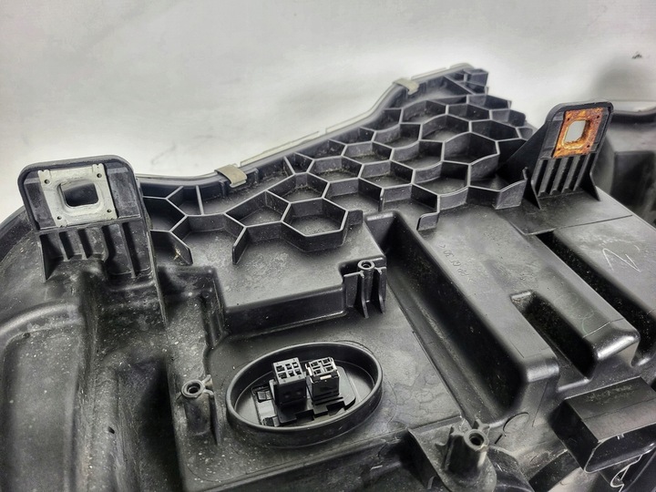 фото №11, Bmw x3 / x4 f25 /f26 lci рестайлінг bi- ксенон поворотний afs led ліва + права