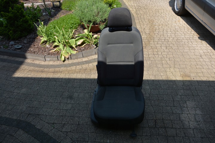 фото №1, Сидіння переднє правий golf 7 універсал 5q4881106m