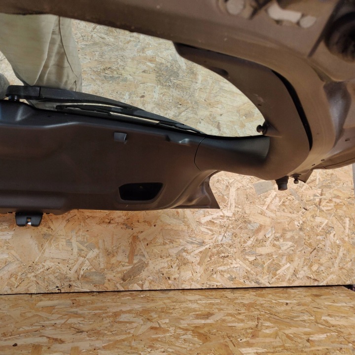 фото №13, Крышка багажника зад peugeot 208 i