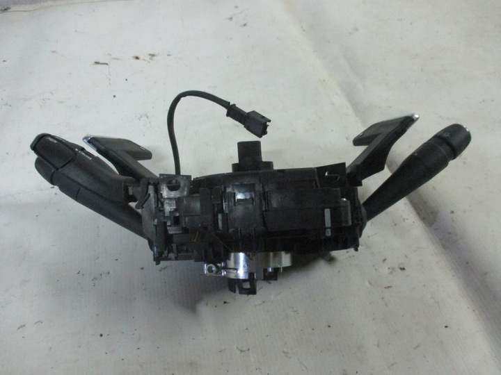 фото №11, Перемикач комбінований кермовий/підкермовий peugeot 2008 ii 2 98369241zd00