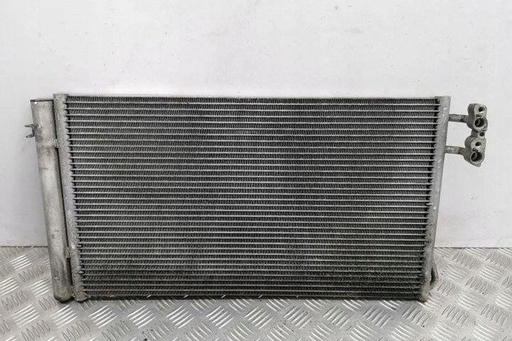 фото №12, Радіаторів кондиціонера bmw 1 cabrio e88 6968743 2.0l дизель 105kw 2008