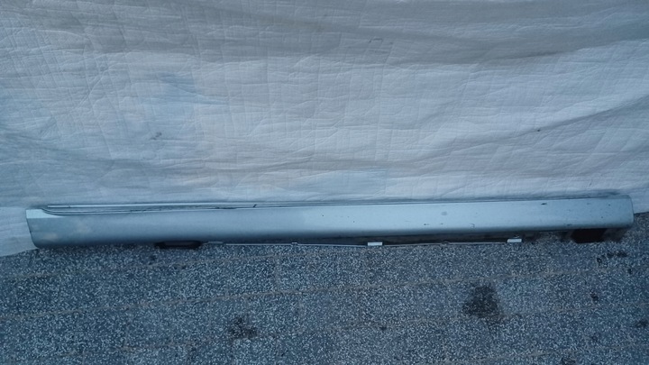 фото №1, Mercedes w213 планка порогова накладка права хром a2136901040