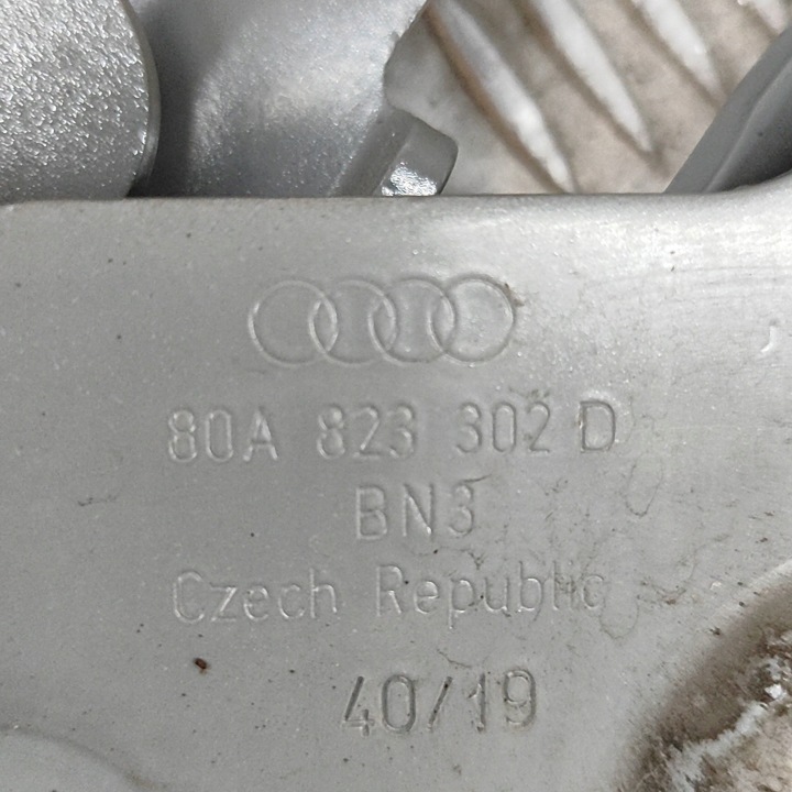 фото №6, Audi q5 sq5 2020 права сторона петлі кришки / капота двигуна