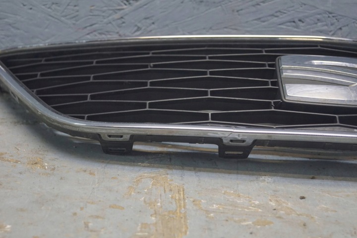 фото №9, Seat ibiza iv 6j решётка радиатора решётка g318