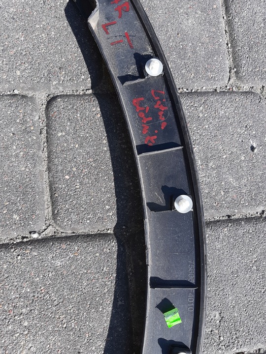 фото №3, Планка крыльев левый зад toyota c-hr