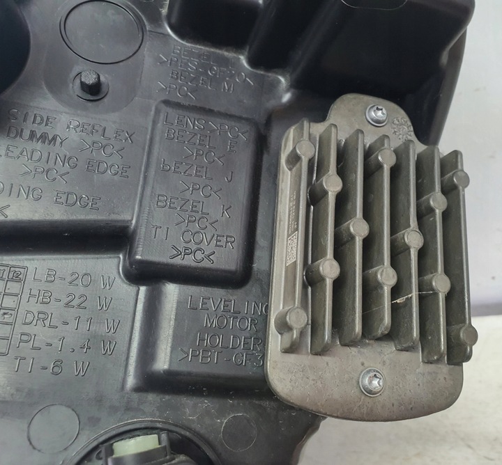 фото №10, Ford kuga mk3 лампа передня права повний led