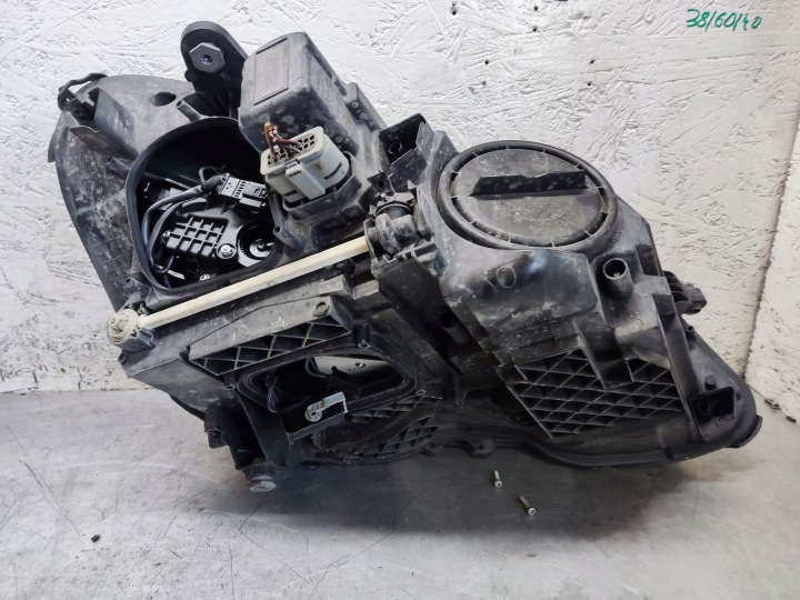 фото №9, Mercedes e klasa w212 рестайлінг фара ліва передня led uk a2128209961