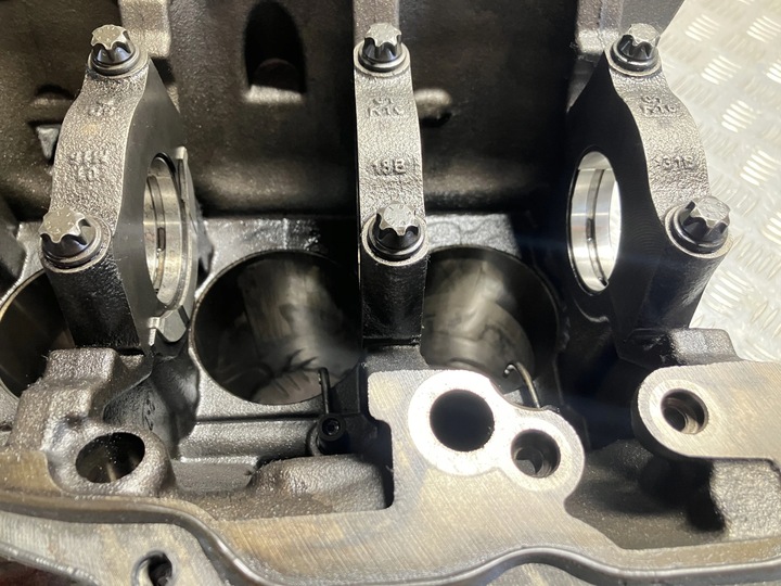 фото №7, Блок двигателя mercedes c класс w205 1.6 cdi 626951