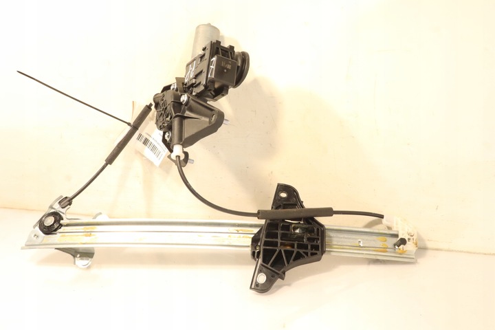 фото №2, Механизм стекло правый перед lexus lbx