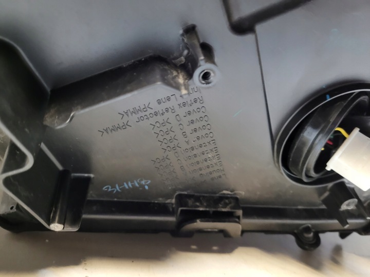 фото №14, Лампа левый перед lexus nx 200t 300h полный led