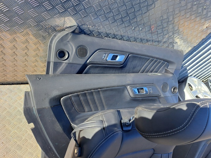 фото №8, Ford mustang gt 5.0 2017 r сидіння диван шкіра