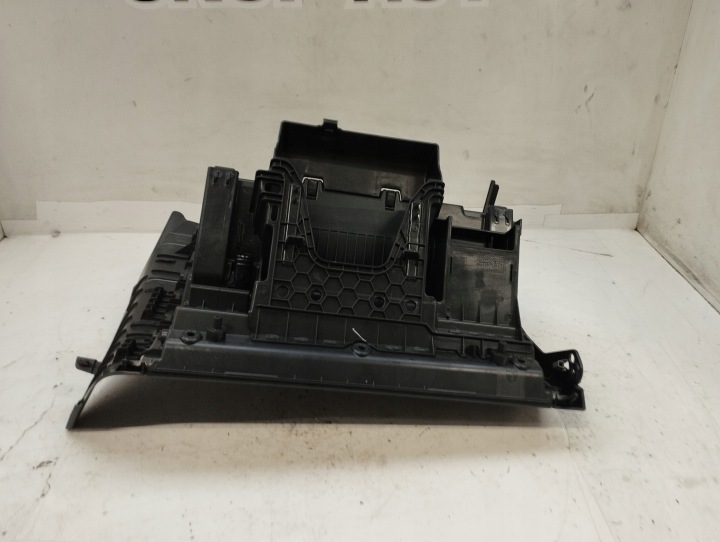 фото №8, Volkswagen golf vii 7 бардачок пассажира 5g1857097