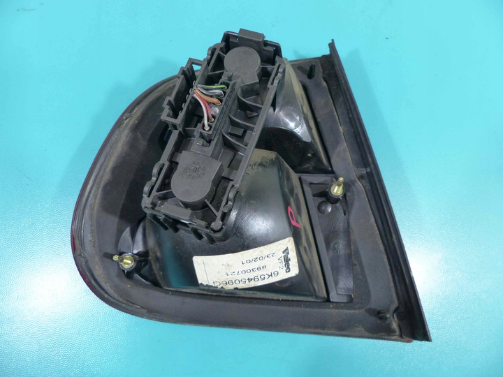 фото №2, Лампа зад права seat cordoba i 99-02 sedan