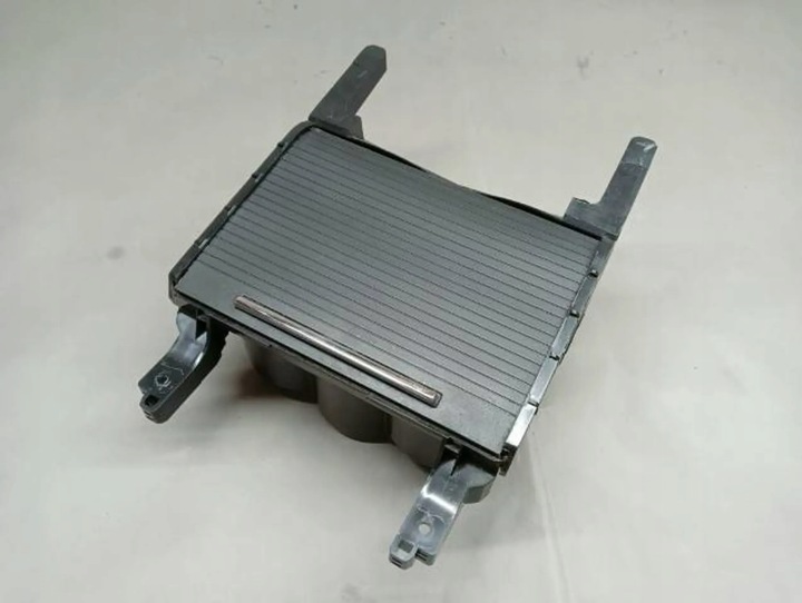 фото №1, Ролета бардачок туннеля skoda superb iii