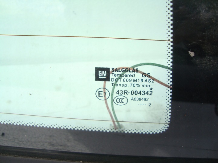 фото №2, Скло кузовна праві зад opel astra j gtc 12 рік