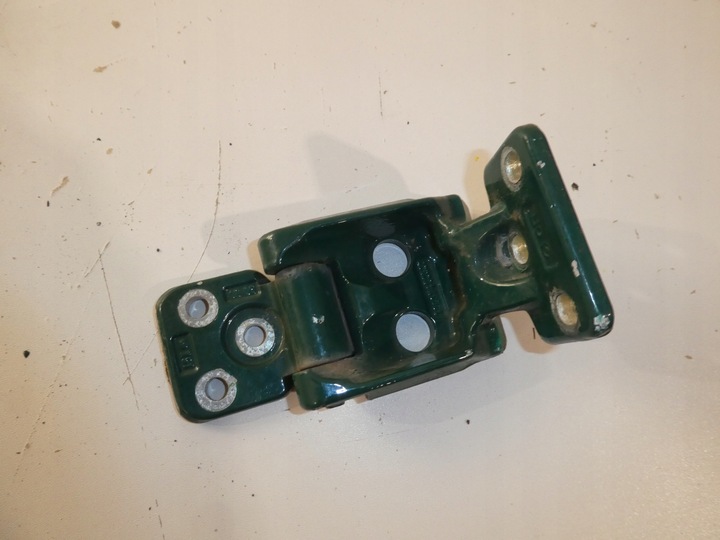 фото №2, Петля дверь sprinter 906 a9067400537