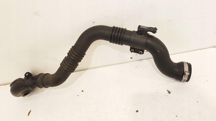 фото №6, Opel astra j zafira c 1.4 turbo труба шланг інтеркулер 13377051 ak6