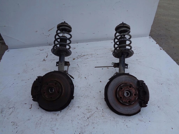 фото №1, Поворотна опора праві перед vw transporter t5 2.5 tdi