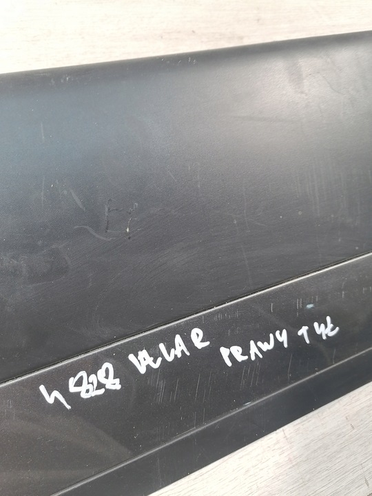 фото №10, Velar планка двері праві зад j8a2-274a48-a