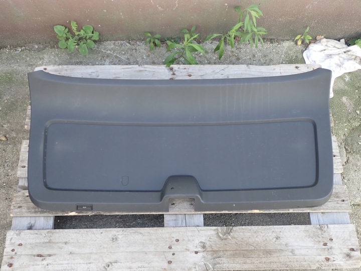 фото №1, Обивка крышки багажника skoda octavia iii 2019 европа 4x4 универсал 5e9867975