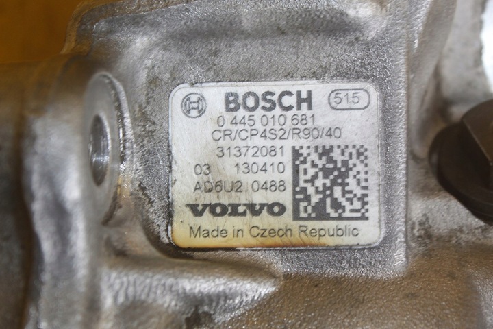 фото №9, Насос вприскувальний volvo s60 ii v60 2.4 bit d5244t17 31372081 0445010681